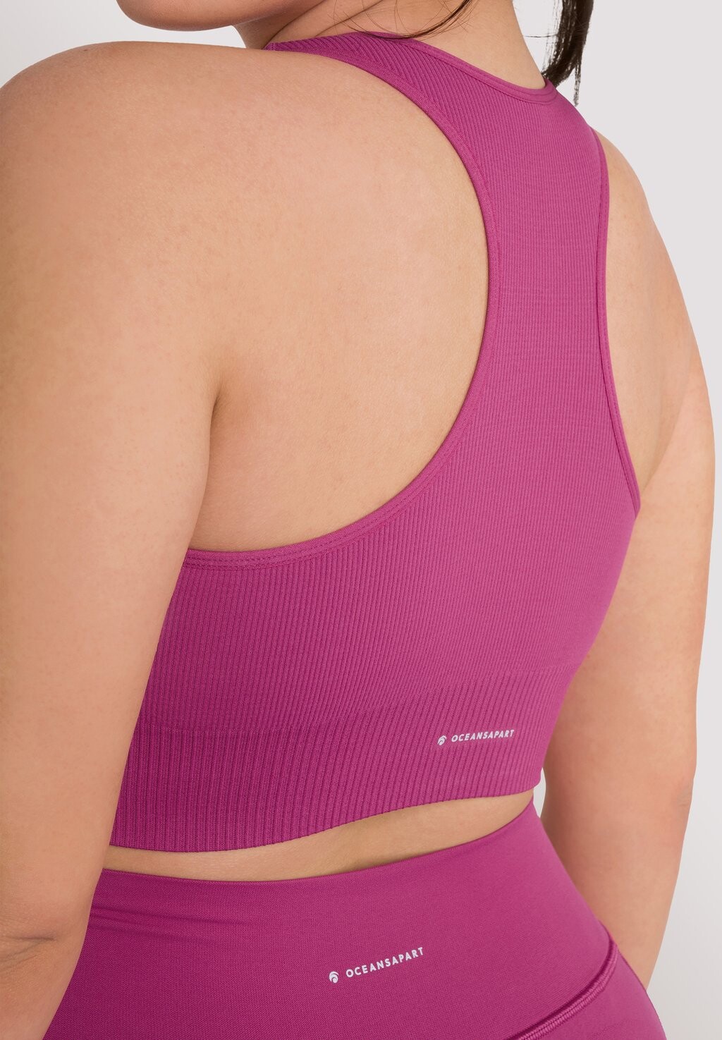 Спортивный бюстгальтер средней поддержки VENICE OCEANSAPART, розовый
Спортивный бюстгальтер средней поддержки VENICE OCEANSAPART, розовый