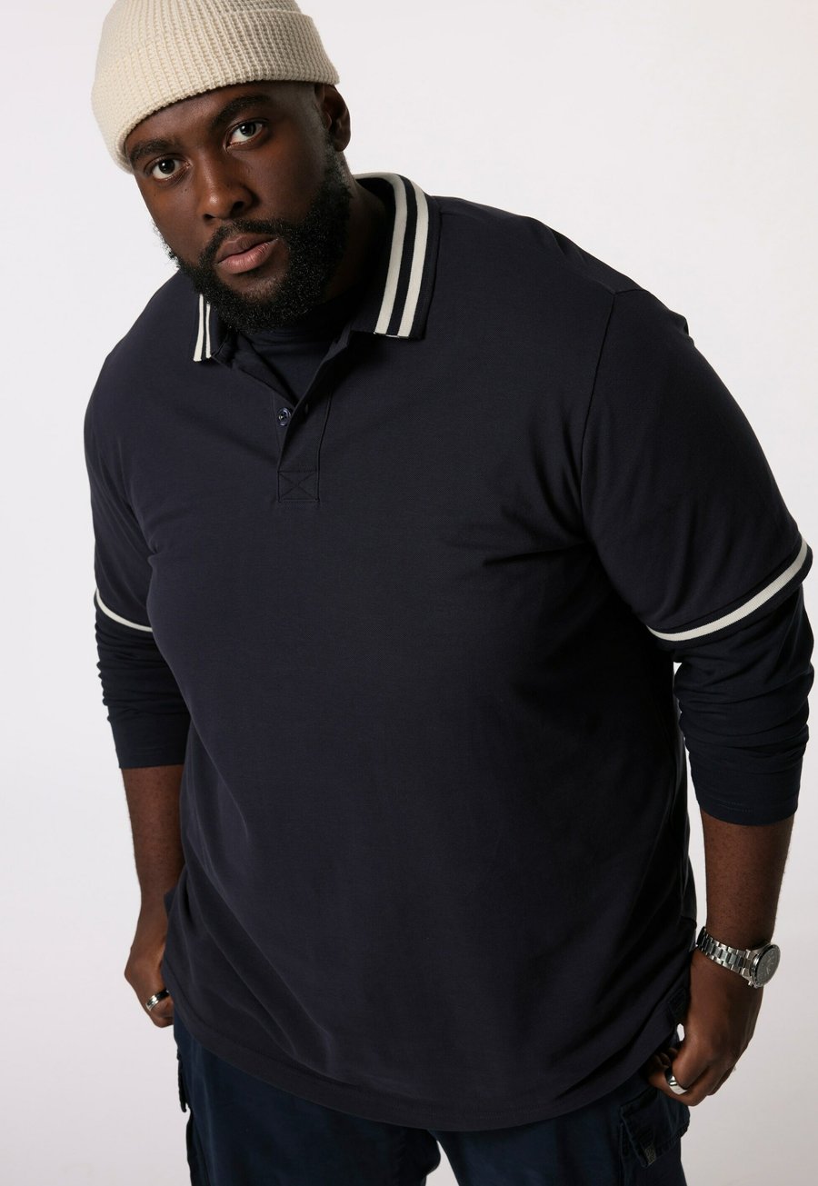 Поло STHUGE HALBARM RÜCKEN-STICK, Dark Navy/Dark Blue, Синий, Поло STHUGE HALBARM RÜCKEN-STICK, Dark Navy/Dark Blue
Поло STHUGE HALBARM RÜCKEN-STICK, Dark Navy/Dark Blue, Синий, Поло STHUGE HALBARM RÜCKEN-STICK, Dark Navy/Dark Blue