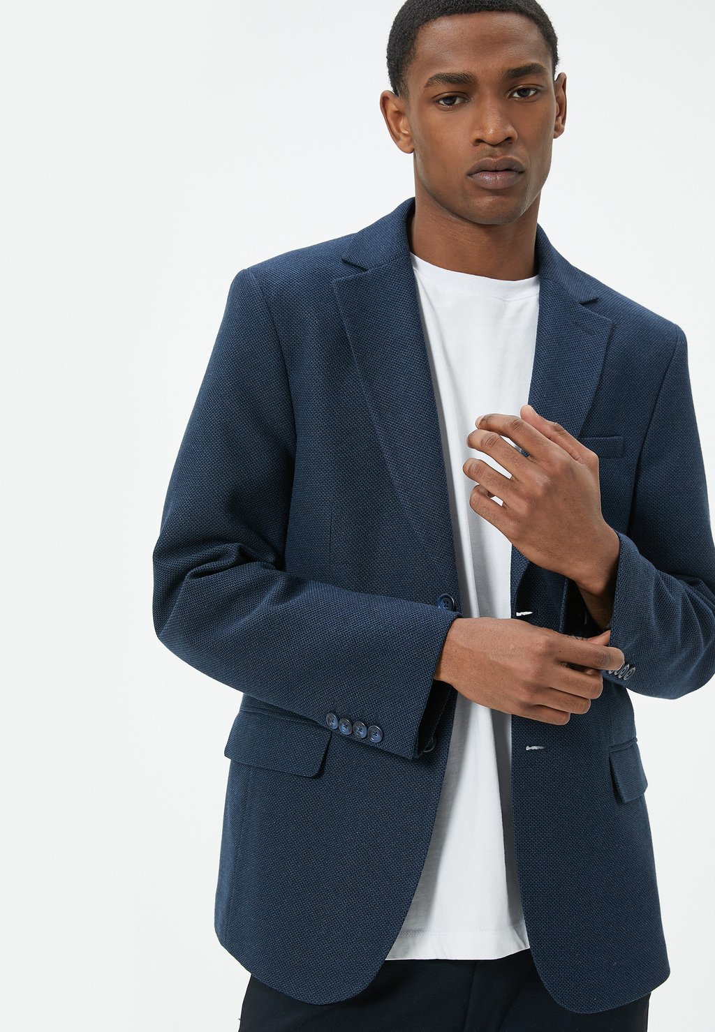 Пиджак-блейзер Koton, темно-синий
Пиджак-блейзер Koton, темно-синий