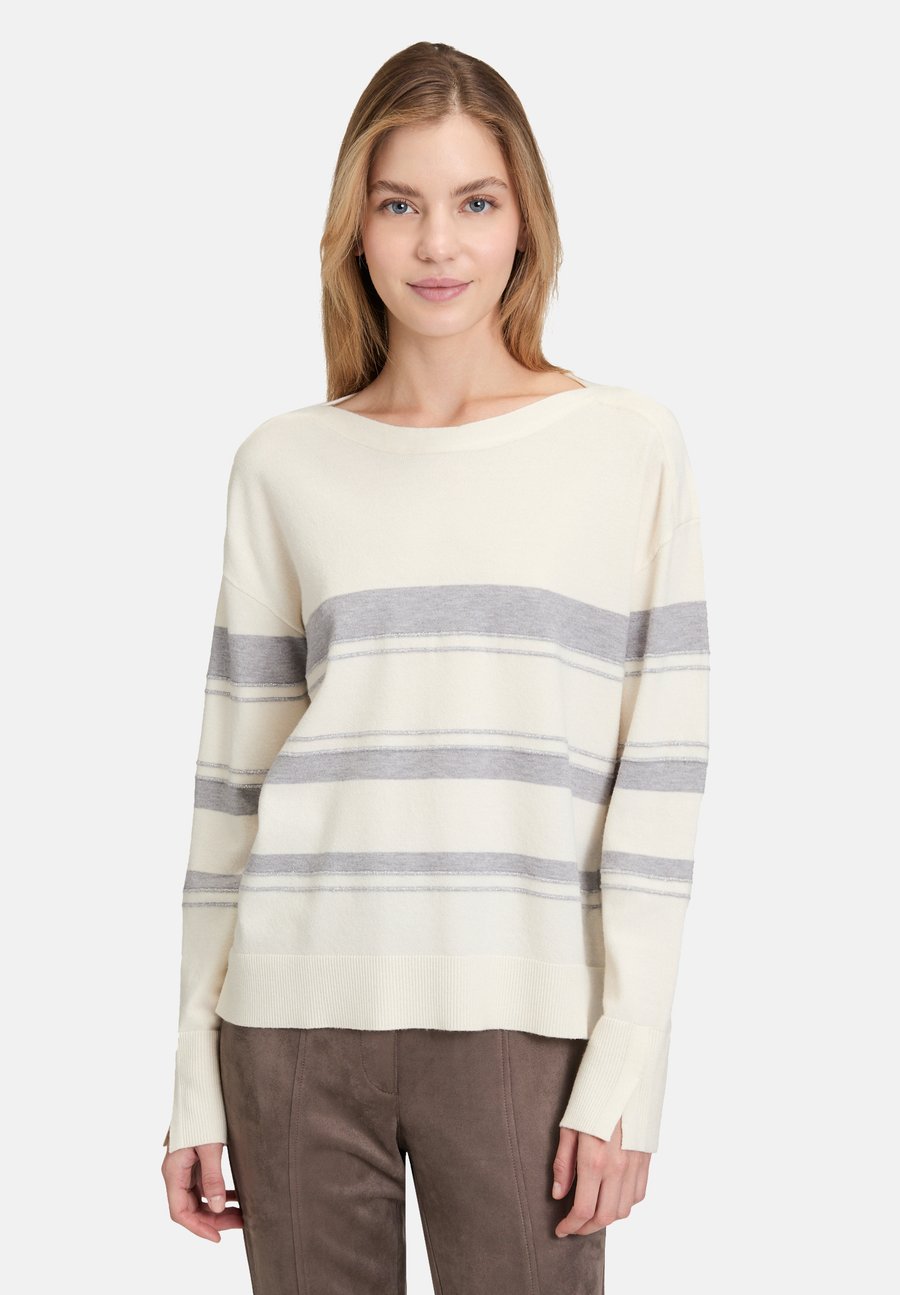 Джемпер Betty Barclay PULLOVER MIT FADEN, Patch Cream Grey/White
Джемпер Betty Barclay PULLOVER MIT FADEN, Patch Cream Grey/White