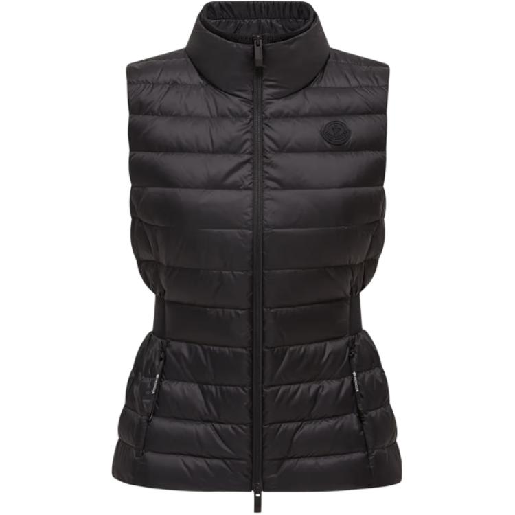 Moncler Свитер с молнией и нашивкой с логотипом, Black
Moncler Свитер с молнией и нашивкой с логотипом, Black