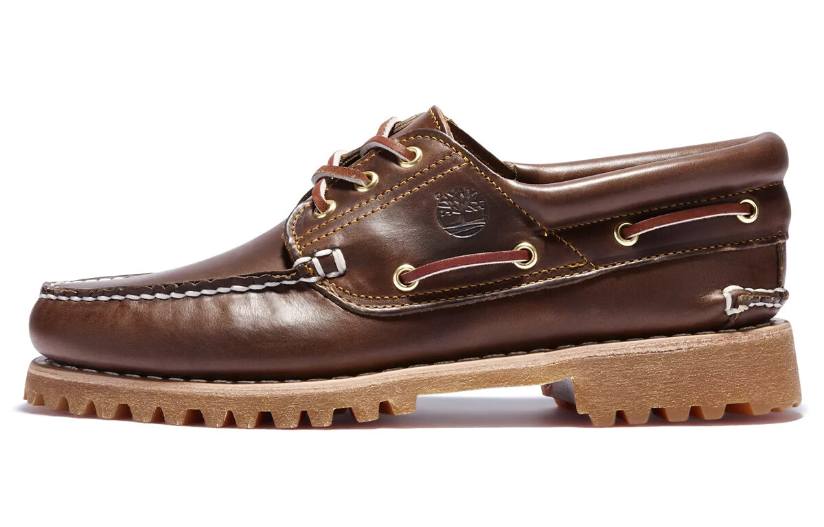 Туфли-лодочки на толстой подошве Timberland
Туфли-лодочки на толстой подошве Timberland