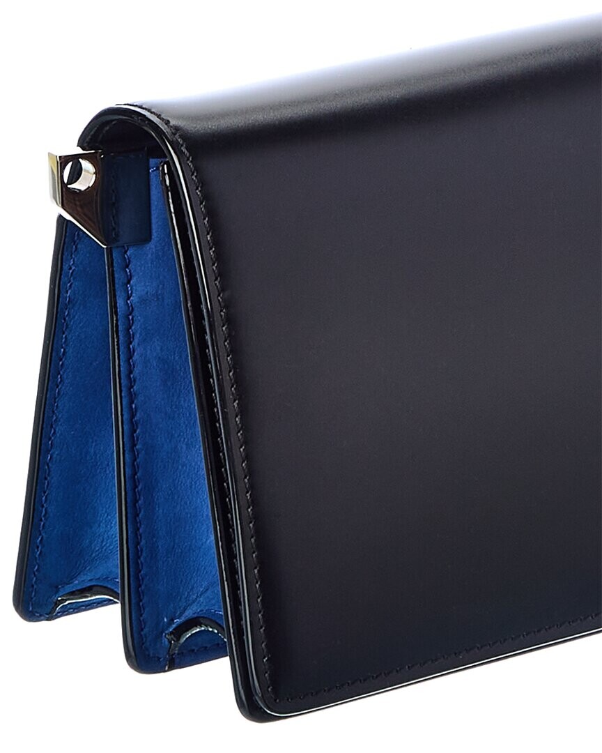 Маленькая сумка через плечо Valextra Swing из кожи и замши, синий
Маленькая сумка через плечо Valextra Swing из кожи и замши, синий