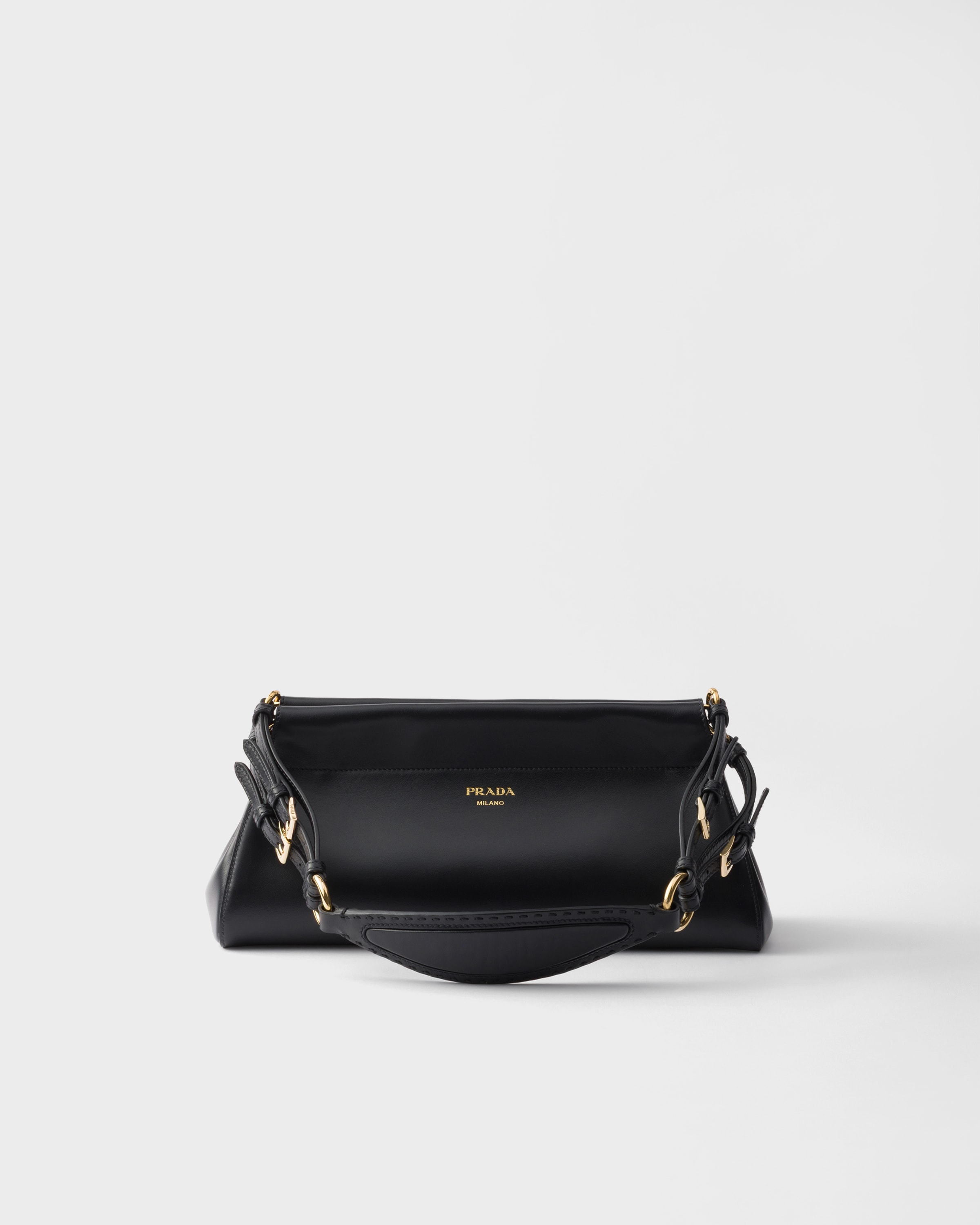Сумка Prada Enchaîné средняя из кожи Prada, черный
Сумка Prada Enchaîné средняя из кожи Prada, черный