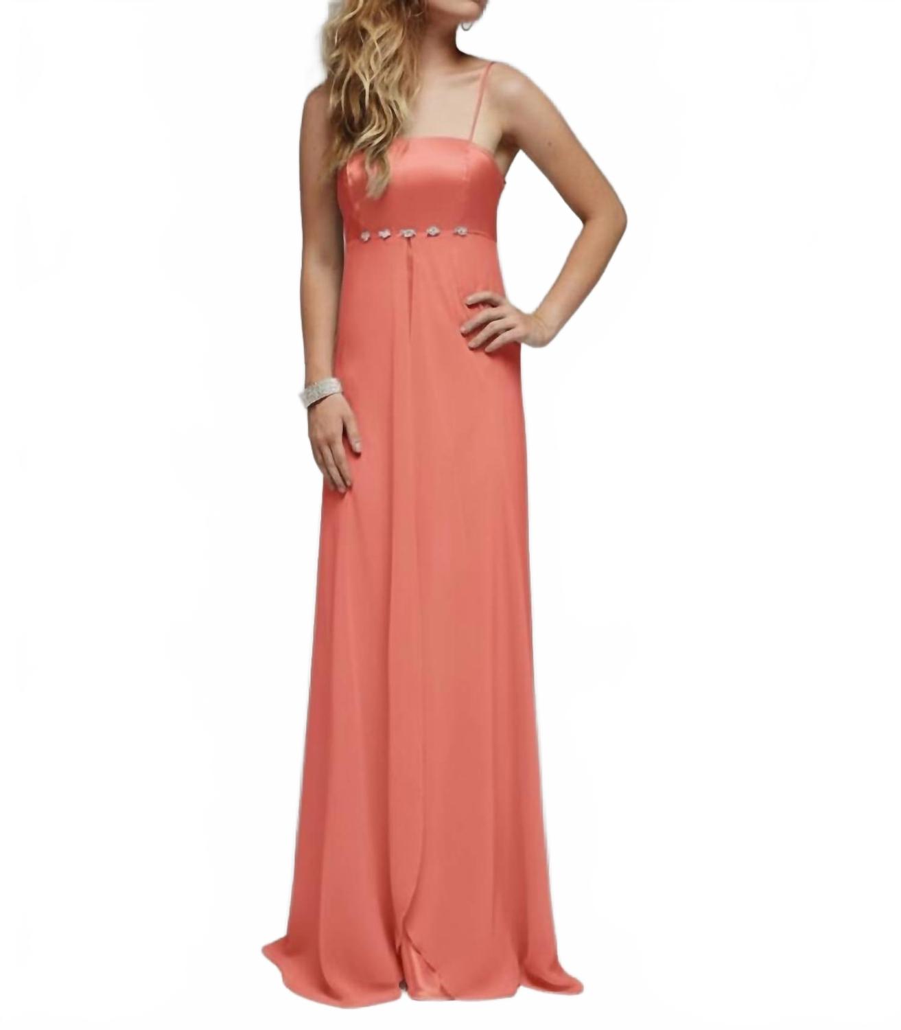 Milano Formals Шелковое платье «Симфония» кораллового цвета
Milano Formals Шелковое платье «Симфония» кораллового цвета