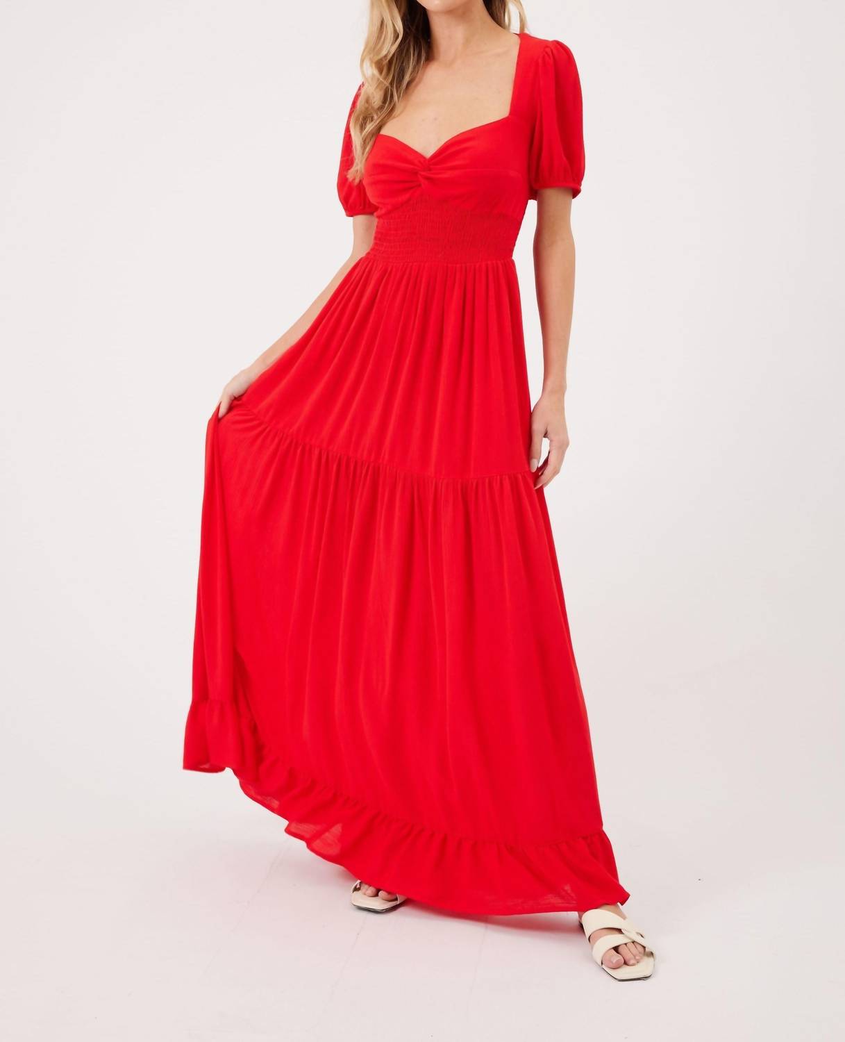 Платье Cori Maxi красного цвета Kylie Paige
Платье Cori Maxi красного цвета Kylie Paige