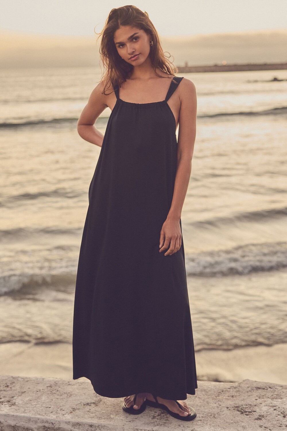 Обтягивающее платье макси Next, черный
Обтягивающее платье макси Next, черный