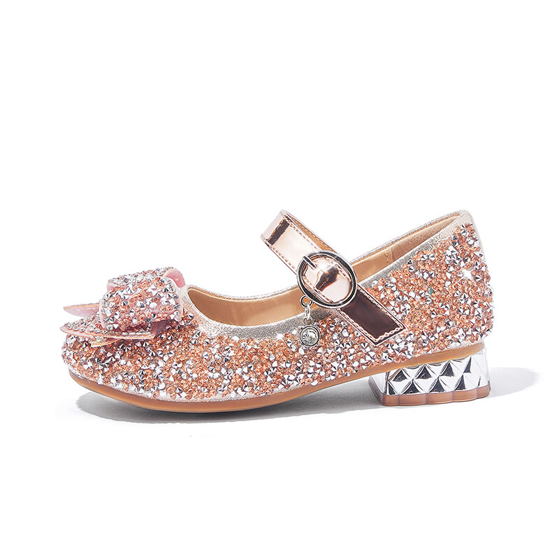 Детские кожаные туфли Детские низкие Snoffy, серебряный
Детские кожаные туфли Детские низкие Snoffy, серебряный