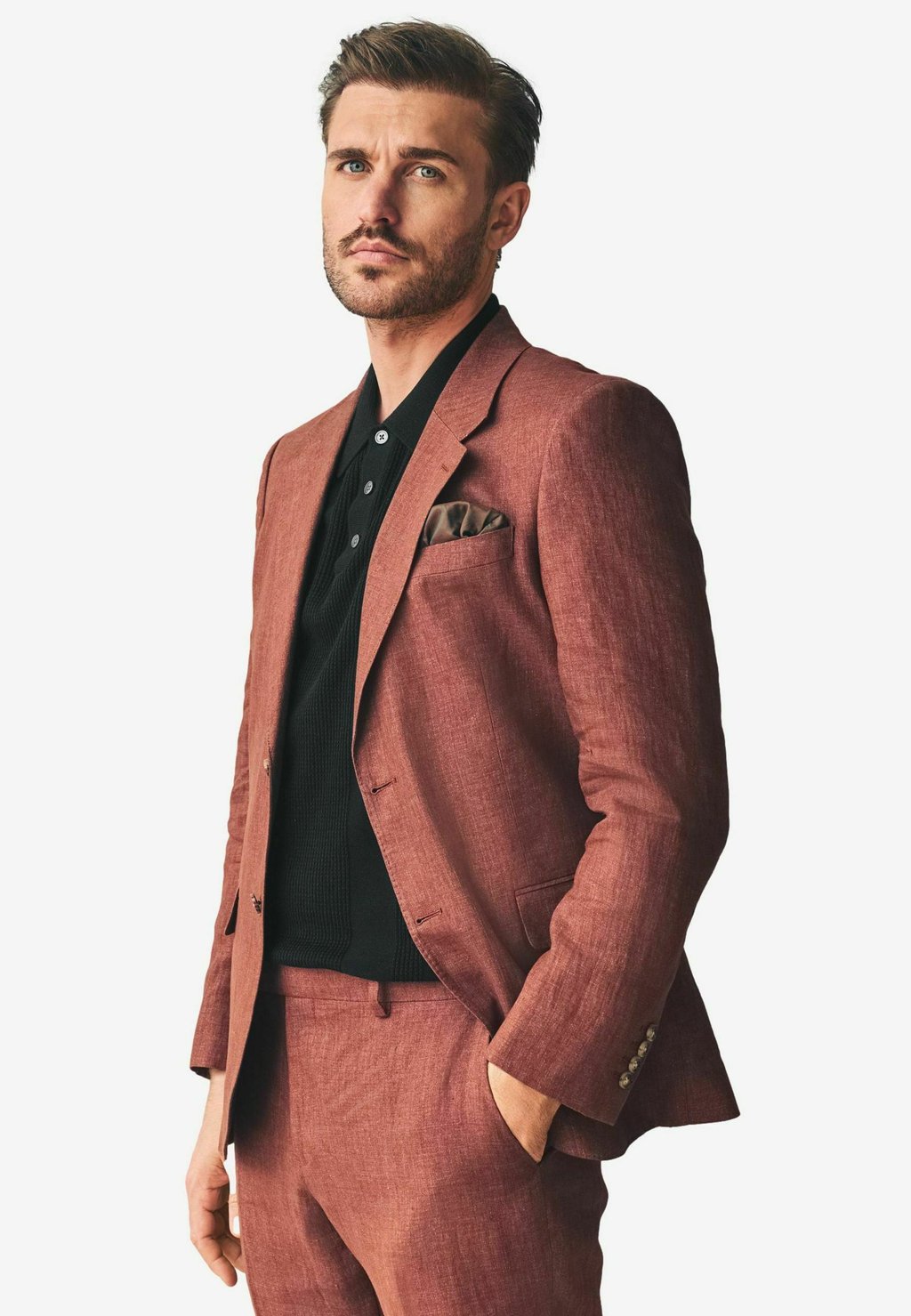 Элегантный пиджак REGULAR FIT Next, коричневый
Элегантный пиджак REGULAR FIT Next, коричневый