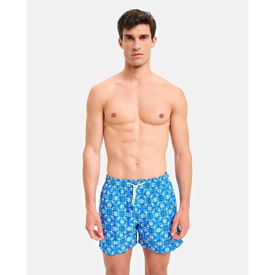 Мужские шорты-бермуды светлого цвета PENINSULA, голубой
Мужские шорты-бермуды светлого цвета PENINSULA, голубой