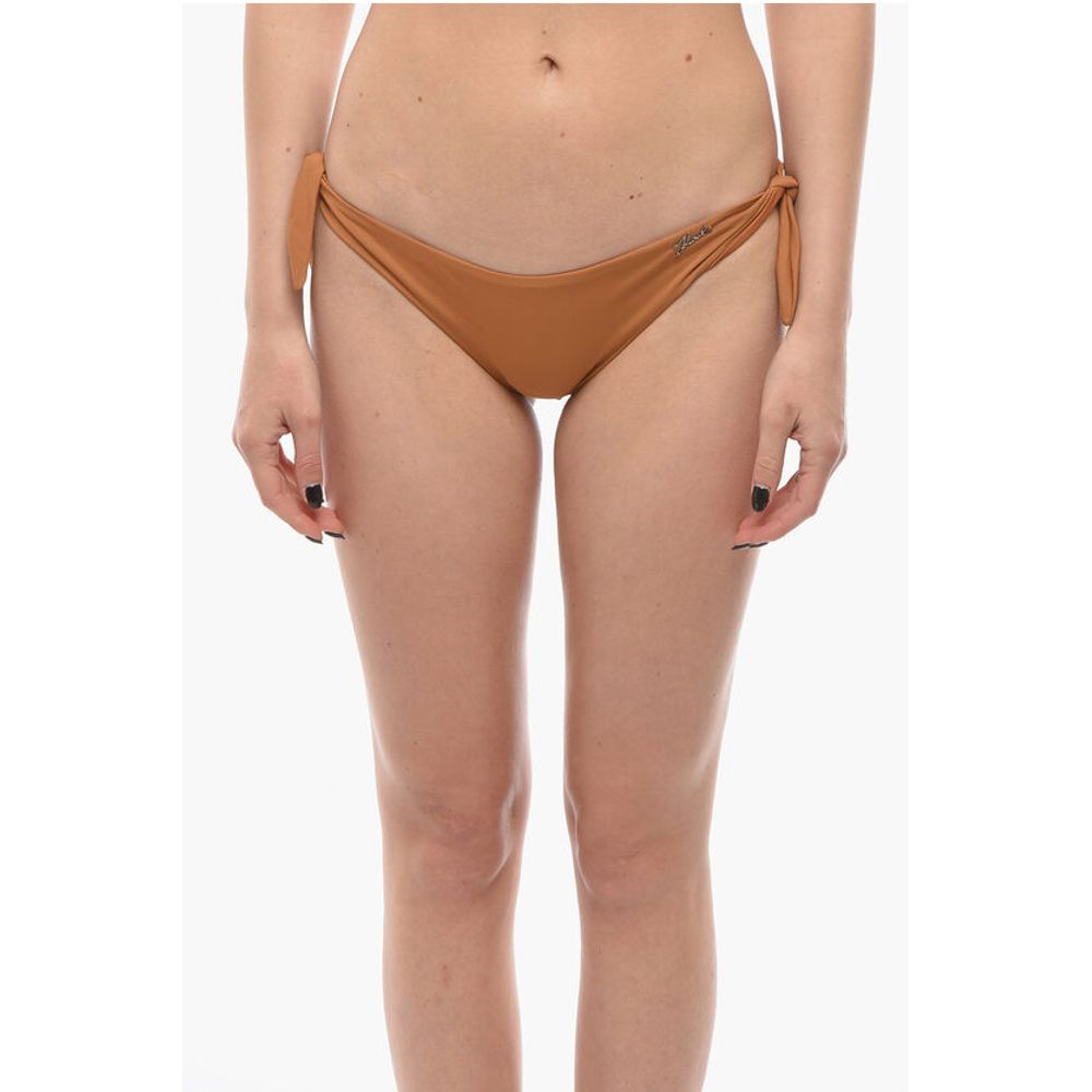 Однотонные плавки бикини с завязанными шнурками Karl Lagerfeld, Brown
Однотонные плавки бикини с завязанными шнурками Karl Lagerfeld, Brown