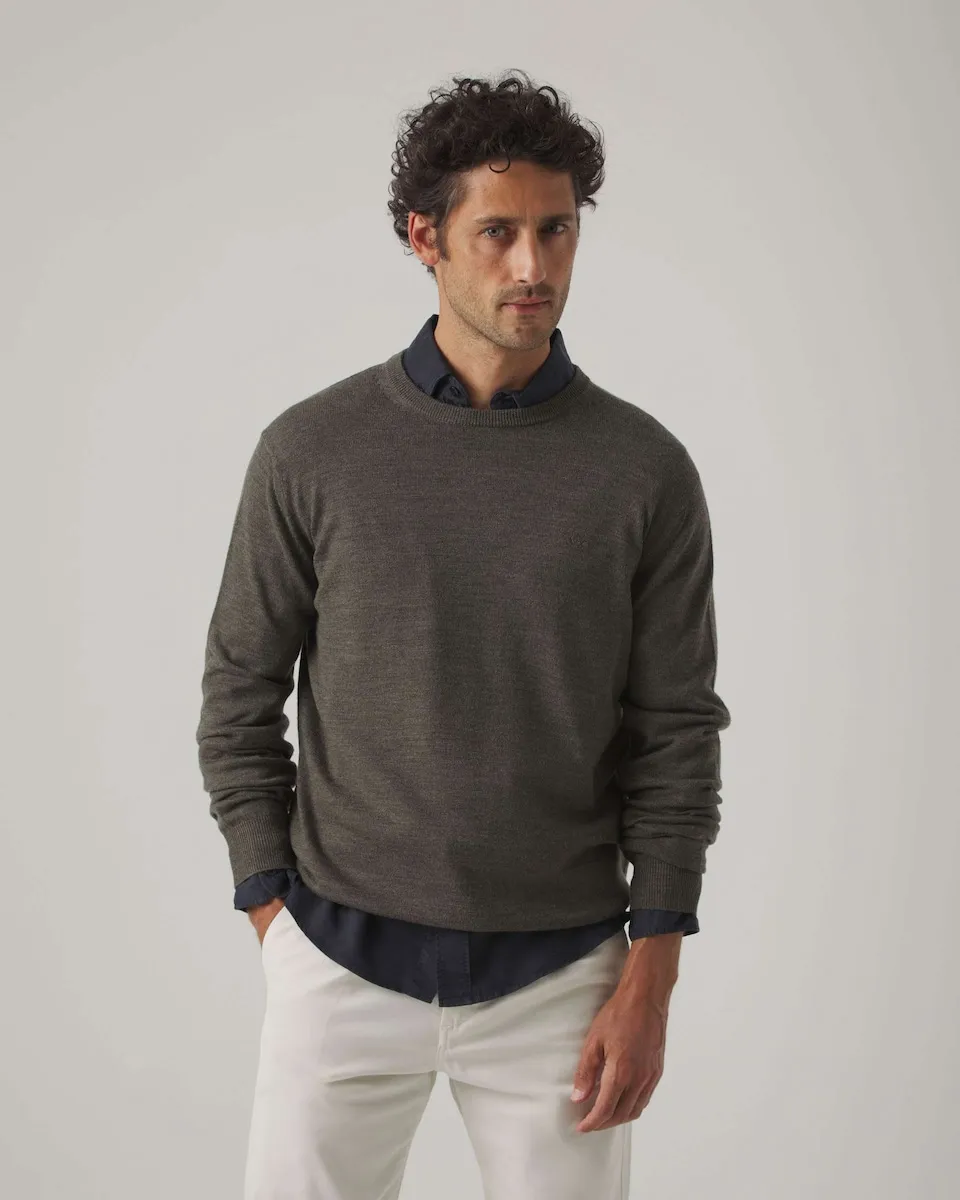 Мужской свитер с круглым вырезом Scotta 1985, хаки
Мужской свитер с круглым вырезом Scotta 1985, хаки