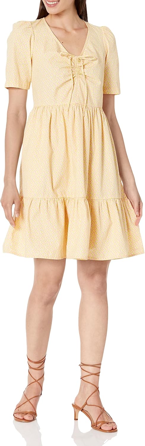 Женское платье-трапеция Marcella от Levi's, Evelyn Floral Almond Cream
Женское платье-трапеция Marcella от Levi's, Evelyn Floral Almond Cream