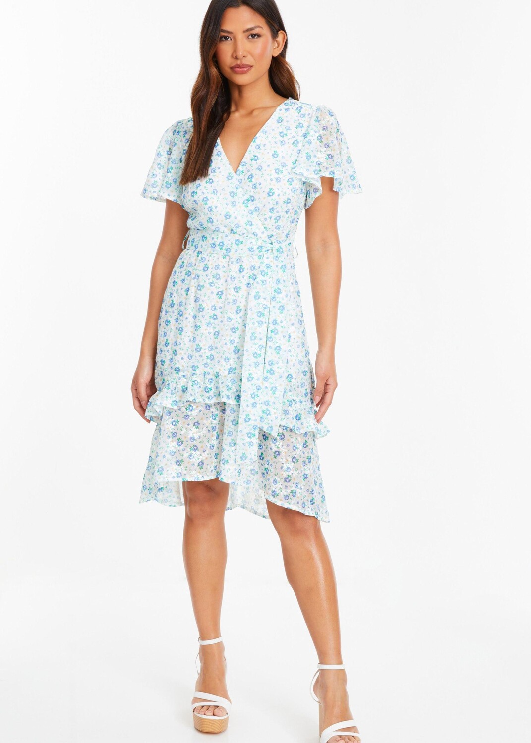 Шифоновое мини-платье с запахом и принтом Ditsy Quiz, белый
Шифоновое мини-платье с запахом и принтом Ditsy Quiz, белый