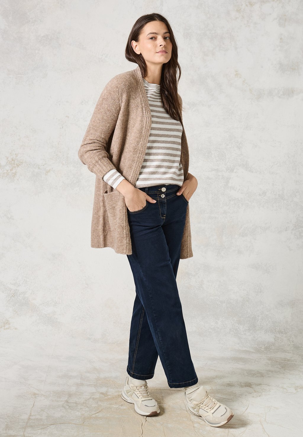 Джемпер GESTREIFTER Cecil, коричневый
Джемпер GESTREIFTER Cecil, коричневый