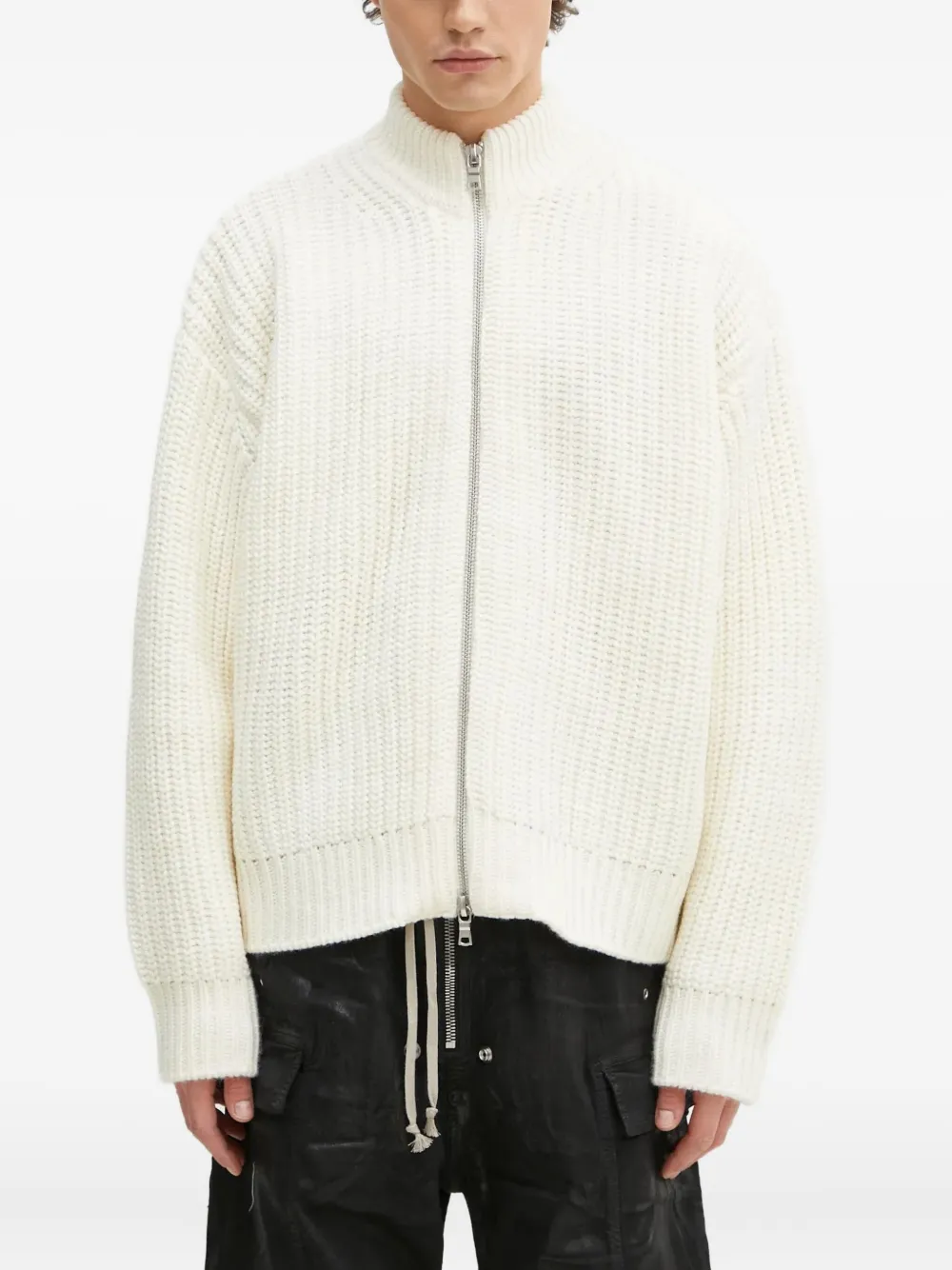 Кардиган на молнии с высоким воротником MKI Miyuki Zoku, белый
Кардиган на молнии с высоким воротником MKI Miyuki Zoku, белый