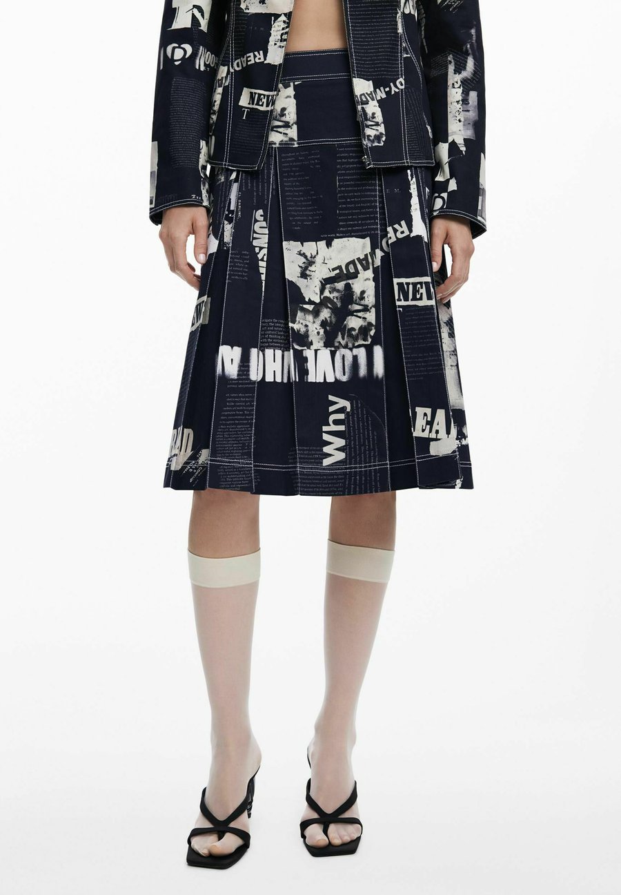 Юбка Desigual MIDI WITH NEWSPAPER PLEATS, Black
Юбка Desigual MIDI WITH NEWSPAPER PLEATS, Black