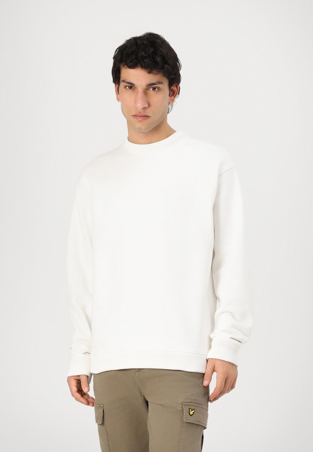 Толстовка KARIO DRYKORN, молочный
Толстовка KARIO DRYKORN, молочный