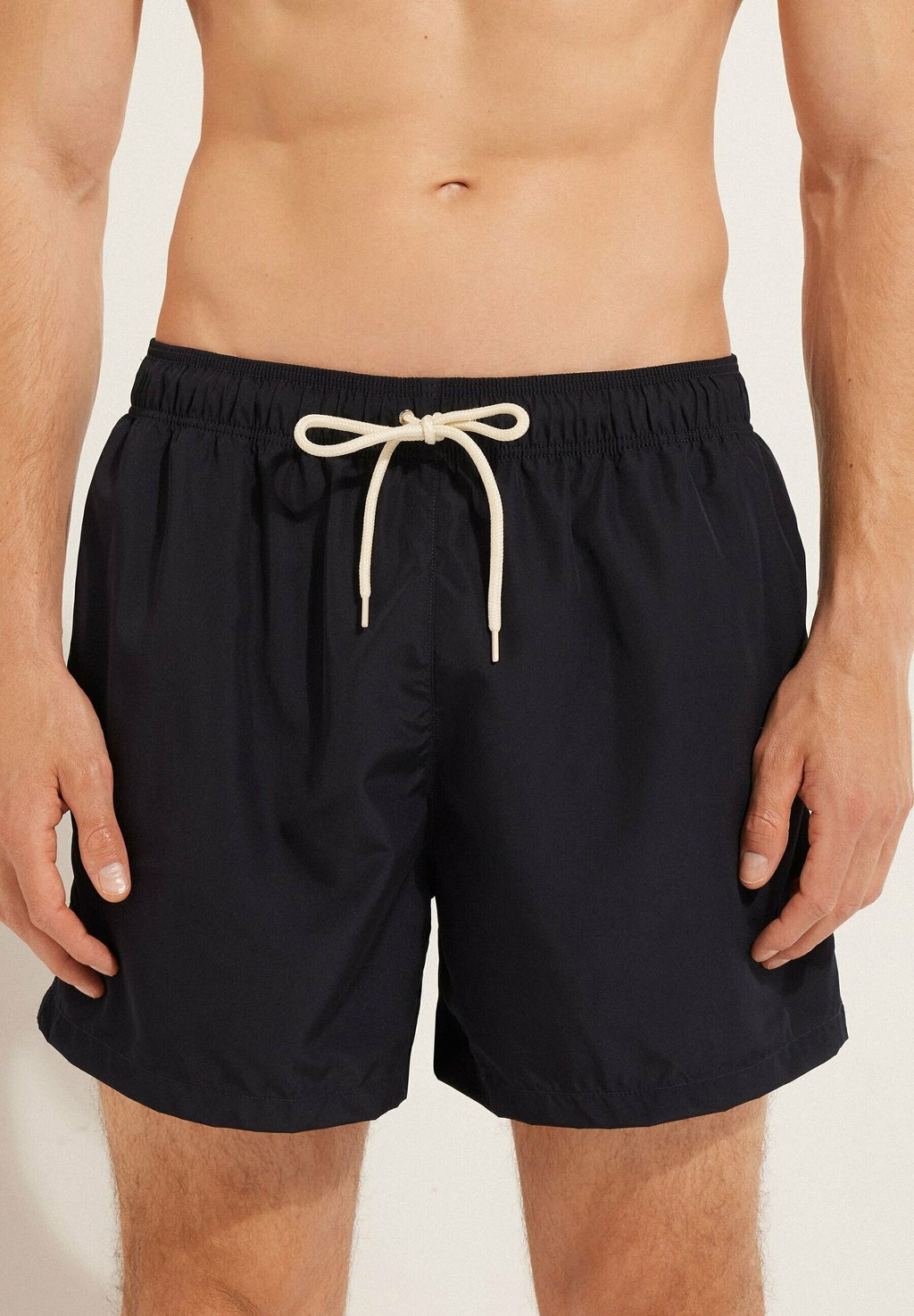 Шорты для плавания BASIC Tezenis, темно-синий
Шорты для плавания BASIC Tezenis, темно-синий