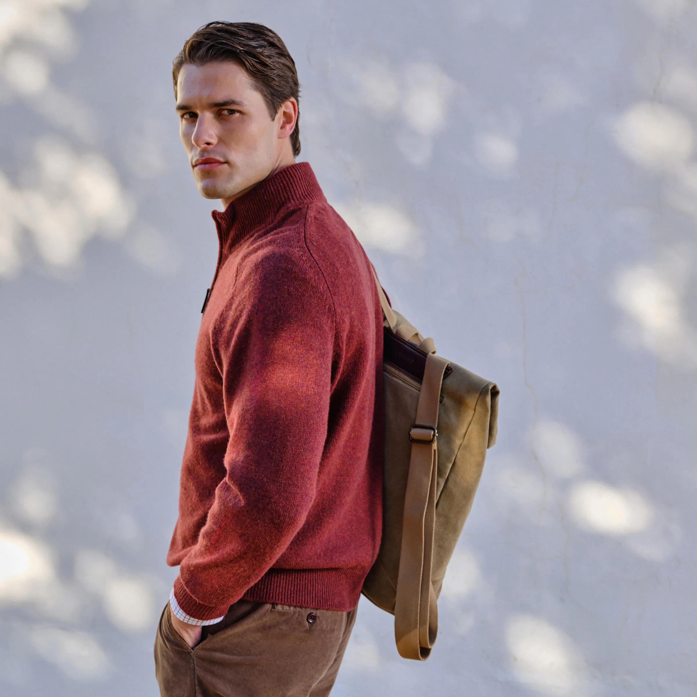 Мужской свитер с половинной молнией Verhunt, гранатовый
Мужской свитер с половинной молнией Verhunt, гранатовый