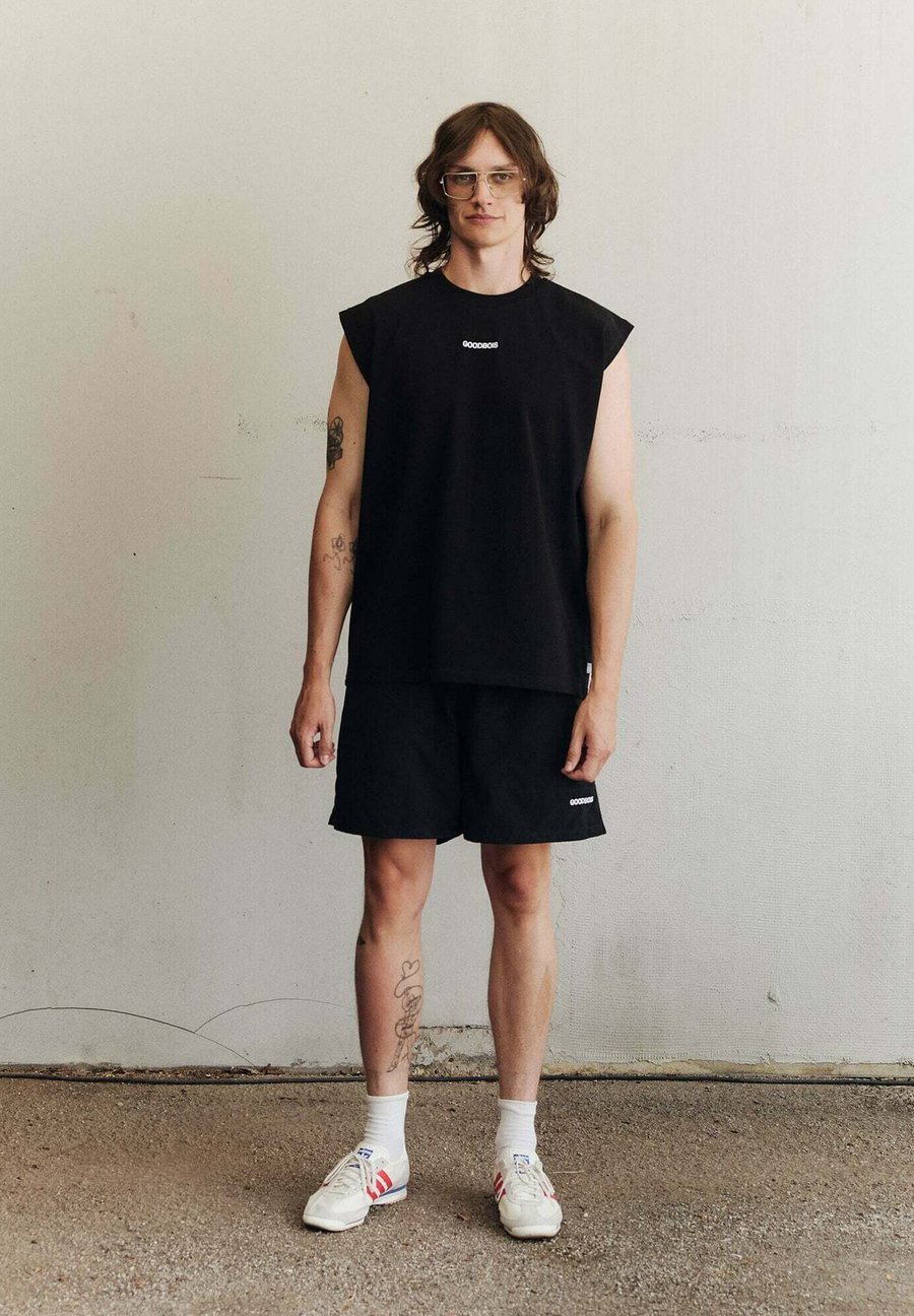 Топ GOODBOIS Top, Black
Топ GOODBOIS Top, Black