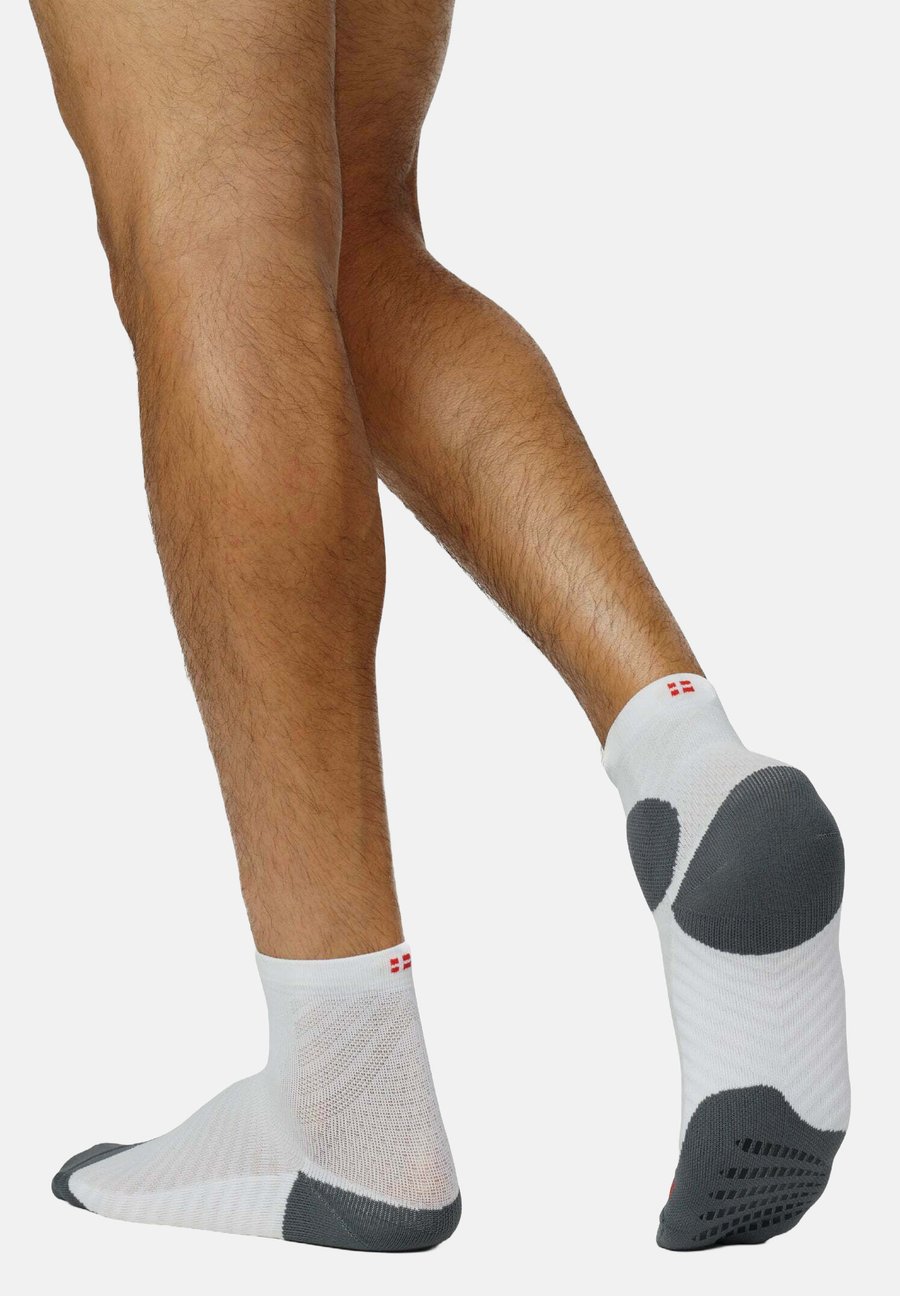 Носки Danish Endurance ANTI-FRICTION RACE 2-PACK, White
Носки Danish Endurance ANTI-FRICTION RACE 2-PACK, White