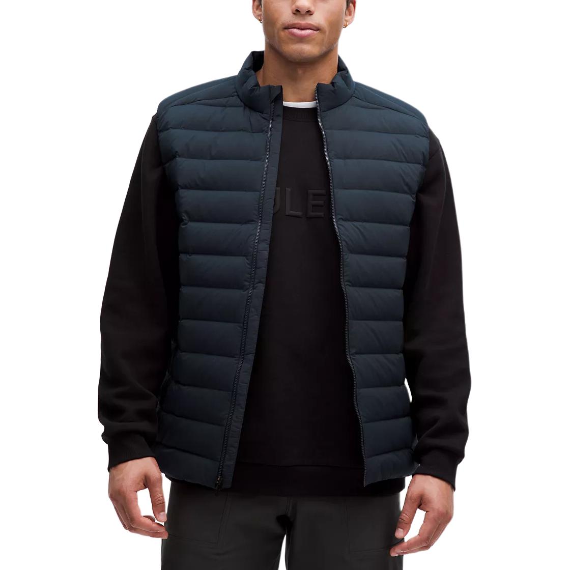 Lululemon Мужской навигационный жилет, Marine Blue/TRNV
Lululemon Мужской навигационный жилет, Marine Blue/TRNV