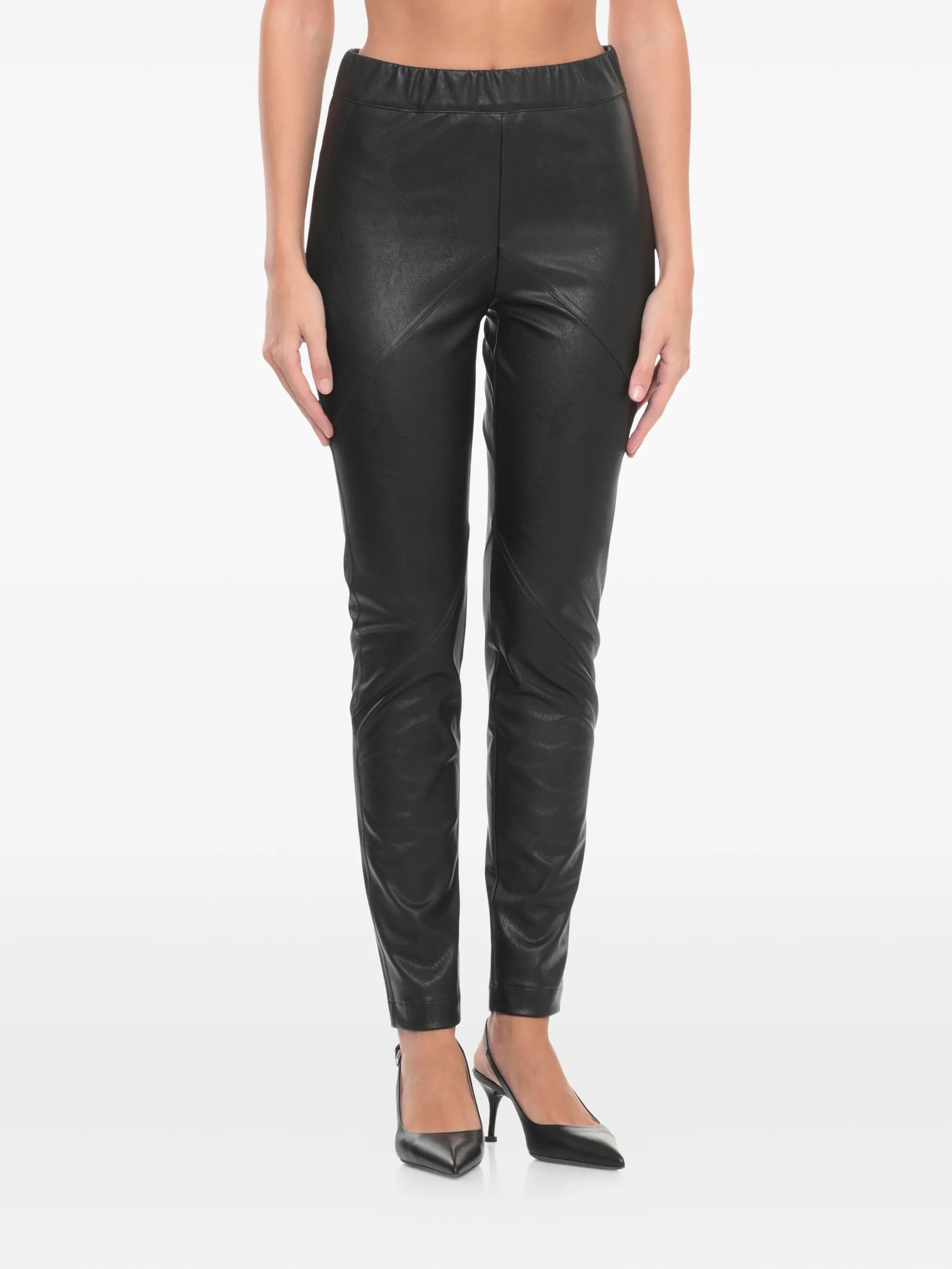 Брюки с эластичным поясом D.Exterior, черный
Брюки с эластичным поясом D.Exterior, черный