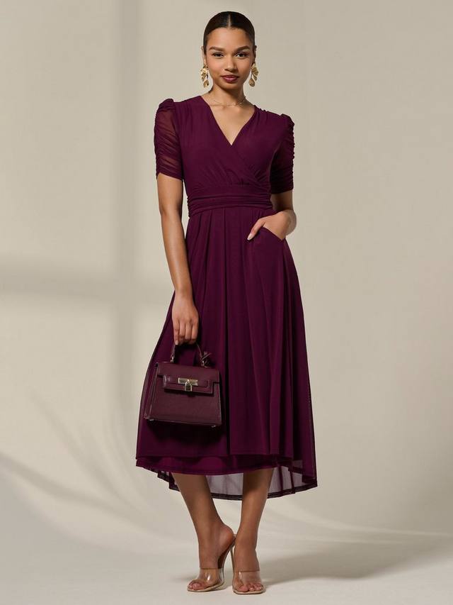 Платье-миди с запахом для миниатюрных Jolie Moi, Dark Purple
Платье-миди с запахом для миниатюрных Jolie Moi, Dark Purple