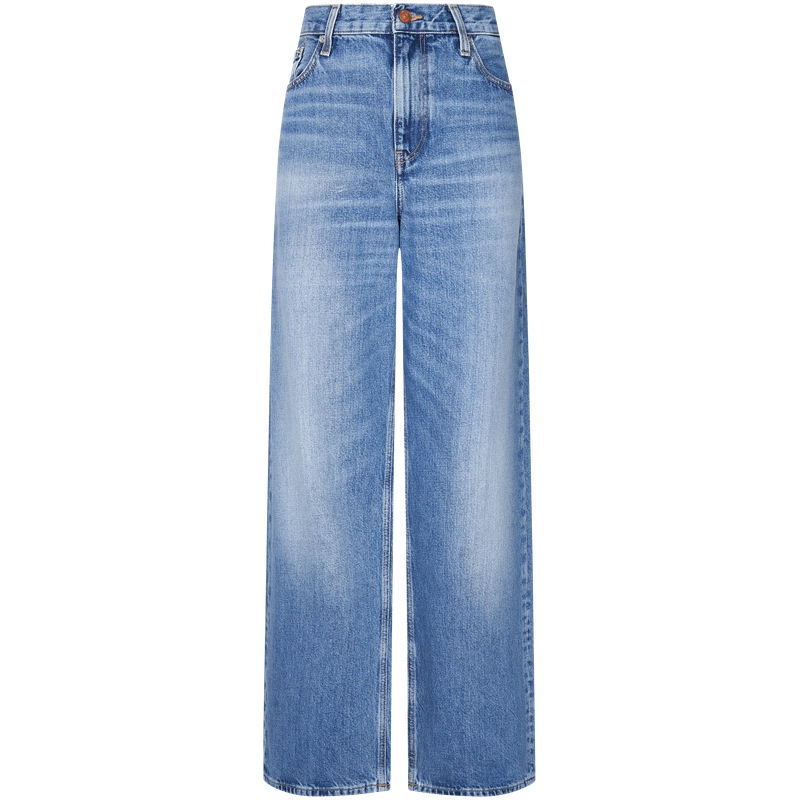 Calvin Klein Джинсы женские YY5 деним светло-голубые
Calvin Klein Джинсы женские YY5 деним светло-голубые