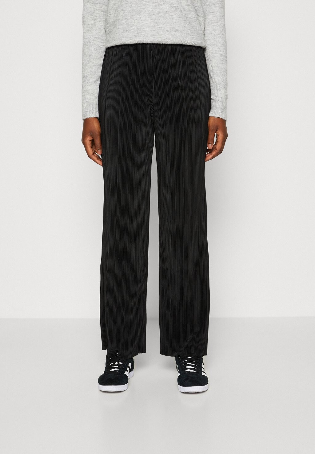 Брюки Vmaurora Wide Pants Vero Moda, черный
Брюки Vmaurora Wide Pants Vero Moda, черный