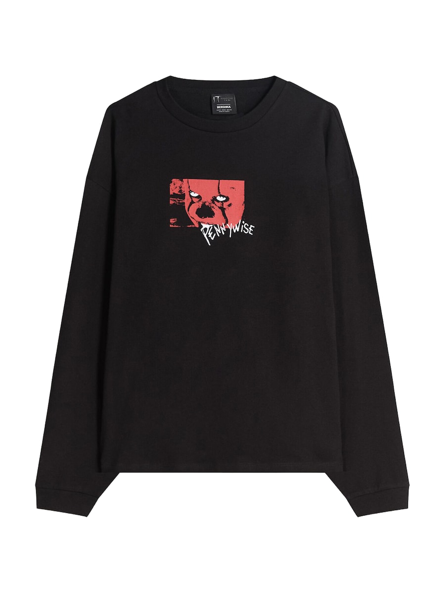 Рубашка Bershka HORROR MOVIE IT, черный
Рубашка Bershka HORROR MOVIE IT, черный