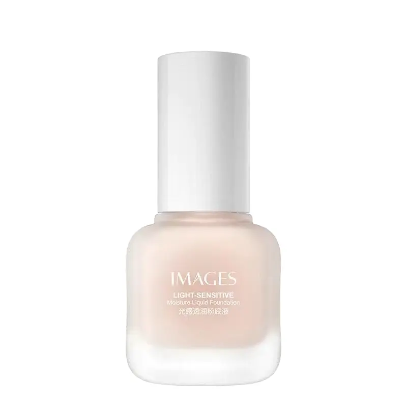 Жидкий тональный крем с увлажняющим эффектом и светочувствительной технологией Natural Concealing 40ml Images
Жидкий тональный крем с увлажняющим эффектом и светочувствительной технологией Natural Concealing 40ml Images