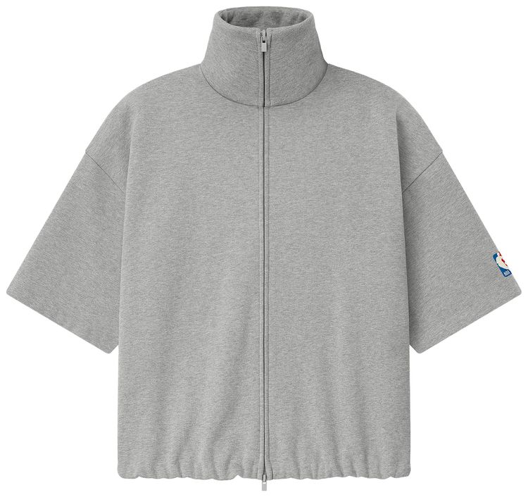 Куртка с высоким воротником Fear of God Essentials NBA, серый
Куртка с высоким воротником Fear of God Essentials NBA, серый