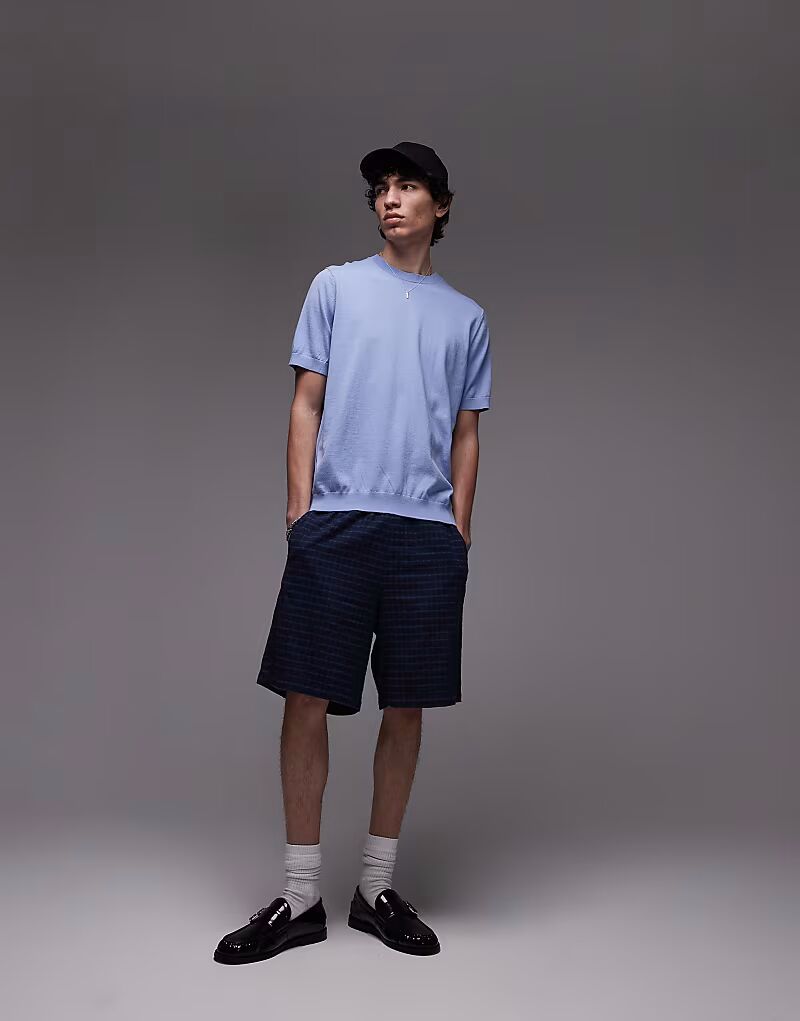 Футболка Mango свободного кроя с короткими рукавами светло-голубого цвета
Футболка Mango свободного кроя с короткими рукавами светло-голубого цвета