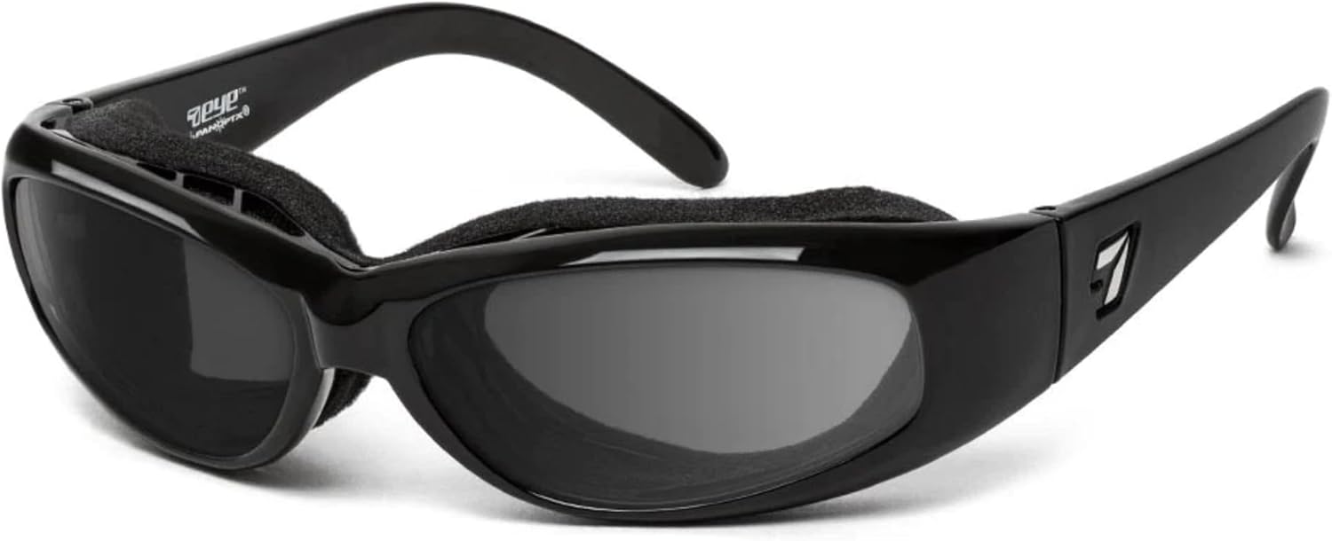 Солнцезащитные очки CHUBASCO с 7 линзами, ветрозащитой и мягкой подкладкой, для активного отдыха на природе, 100% защита от UVA + UVB лучей 7 EYE, Glossy Black Frame/Polarized Gray Lenses
Солнцезащитные очки CHUBASCO с 7 линзами, ветрозащитой и мягкой подкладкой, для активного отдыха на природе, 100% защита от UVA + UVB лучей 7 EYE, Glossy Black Frame/Polarized Gray Lenses