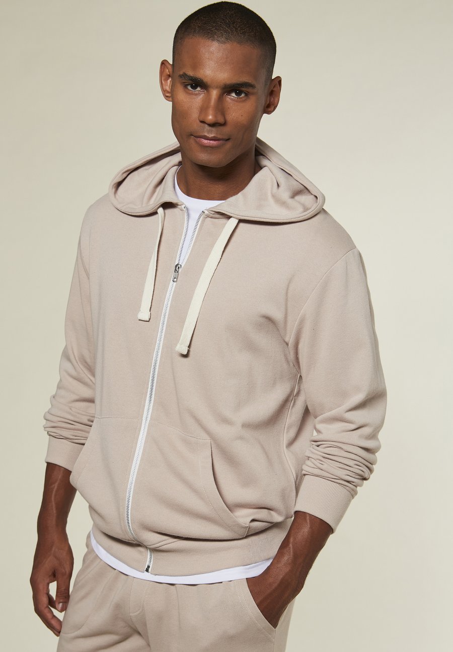 Толстовка KangaROOS Zip-up sweatshirt, Beige
Толстовка KangaROOS Zip-up sweatshirt, Beige