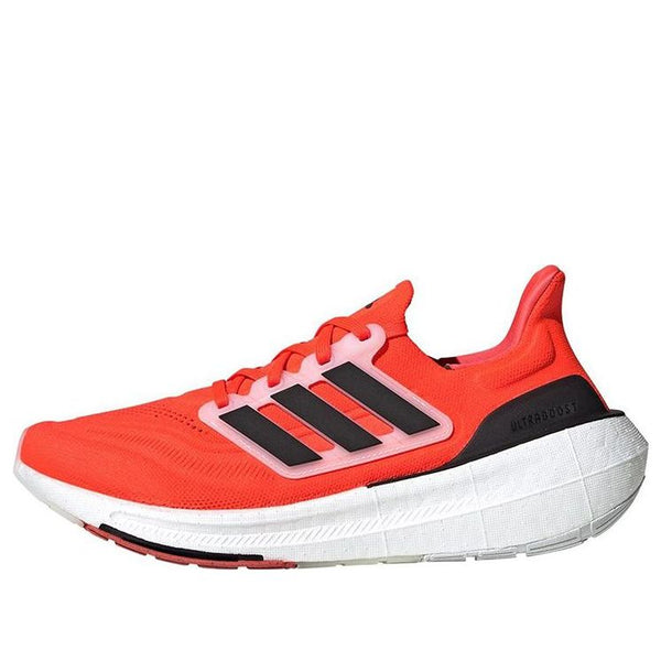 Кроссовки ultraboost light running shoes 'solar red core black' Adidas, красный
Кроссовки ultraboost light running shoes 'solar red core black' Adidas, красный