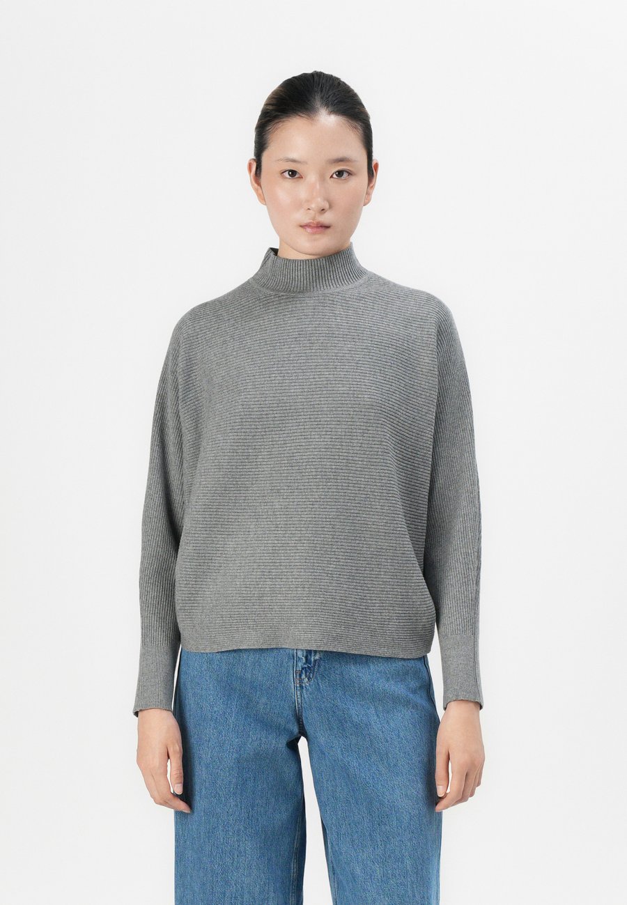 Джемпер JDY JDYPRIME LIFE , Medium Grey Melange/Mottled Grey
Джемпер JDY JDYPRIME LIFE , Medium Grey Melange/Mottled Grey
