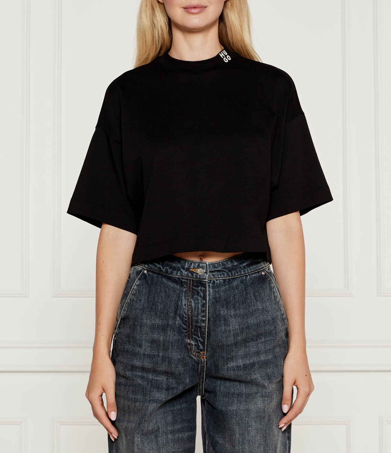 Футболка HUGO Damelody Cropped Fit, черный
Футболка HUGO Damelody Cropped Fit, черный