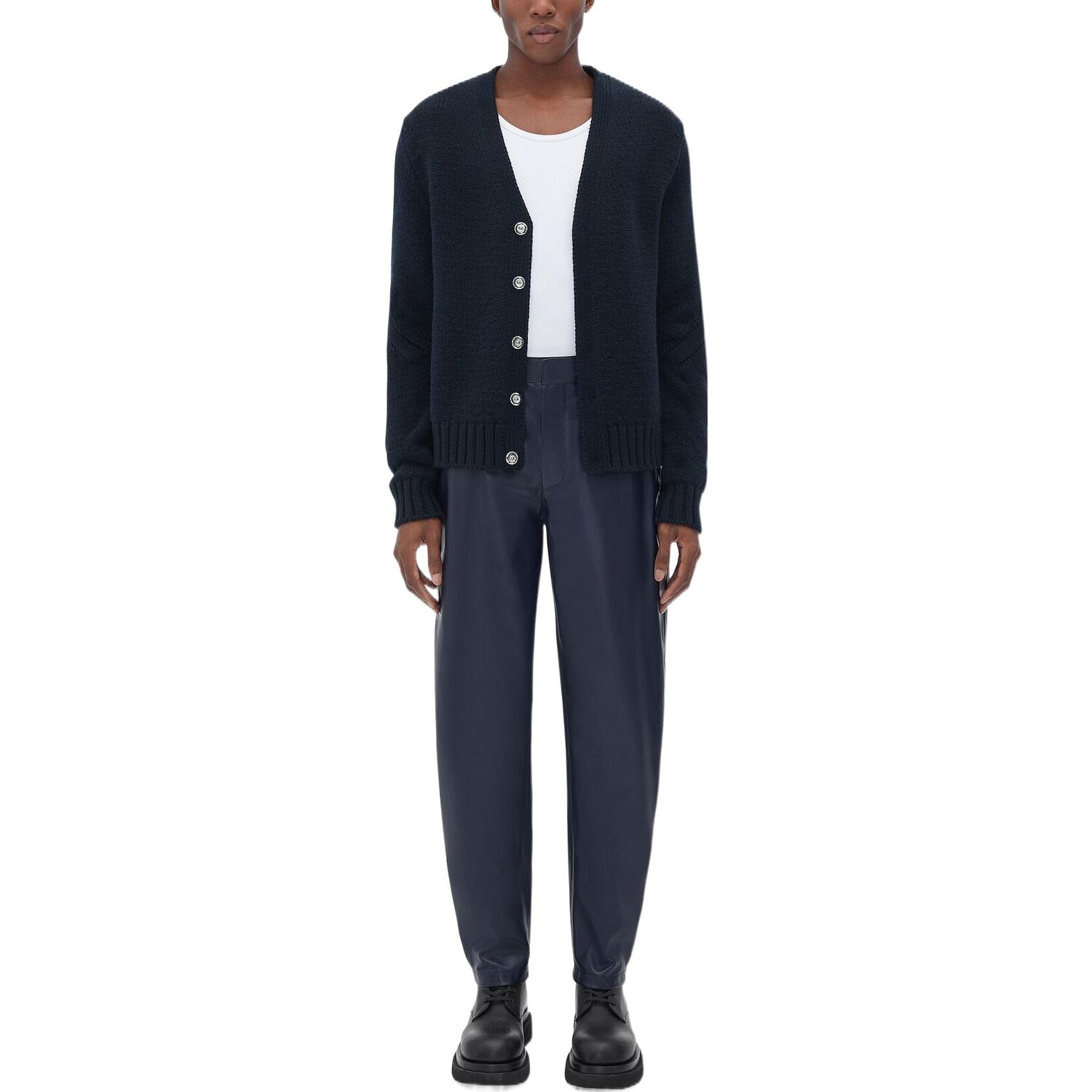 Кашемировый свитер мужской темно-синий Bottega Veneta, темно-синий
Кашемировый свитер мужской темно-синий Bottega Veneta, темно-синий