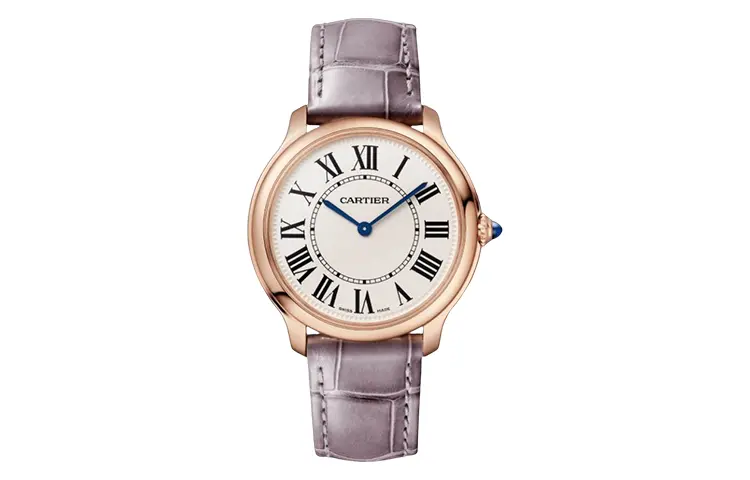 Картье ронд де с кварцевым механизмом женские часы с белым циферблатом в корпусе из 18-каратного розового золота и ремешком из кожи крокодила
Картье ронд де с кварцевым механизмом женские часы с белым циферблатом в корпусе из 18-каратного розового золота и ремешком из кожи крокодила