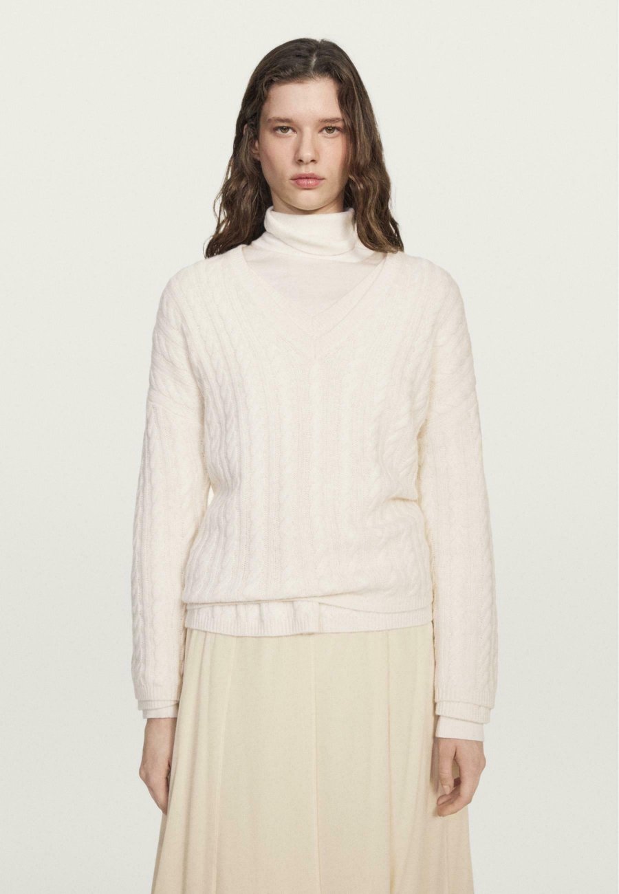 Джемпер Massimo Dutti CABLE-KNIT V-NECK, Beige
Джемпер Massimo Dutti CABLE-KNIT V-NECK, Beige