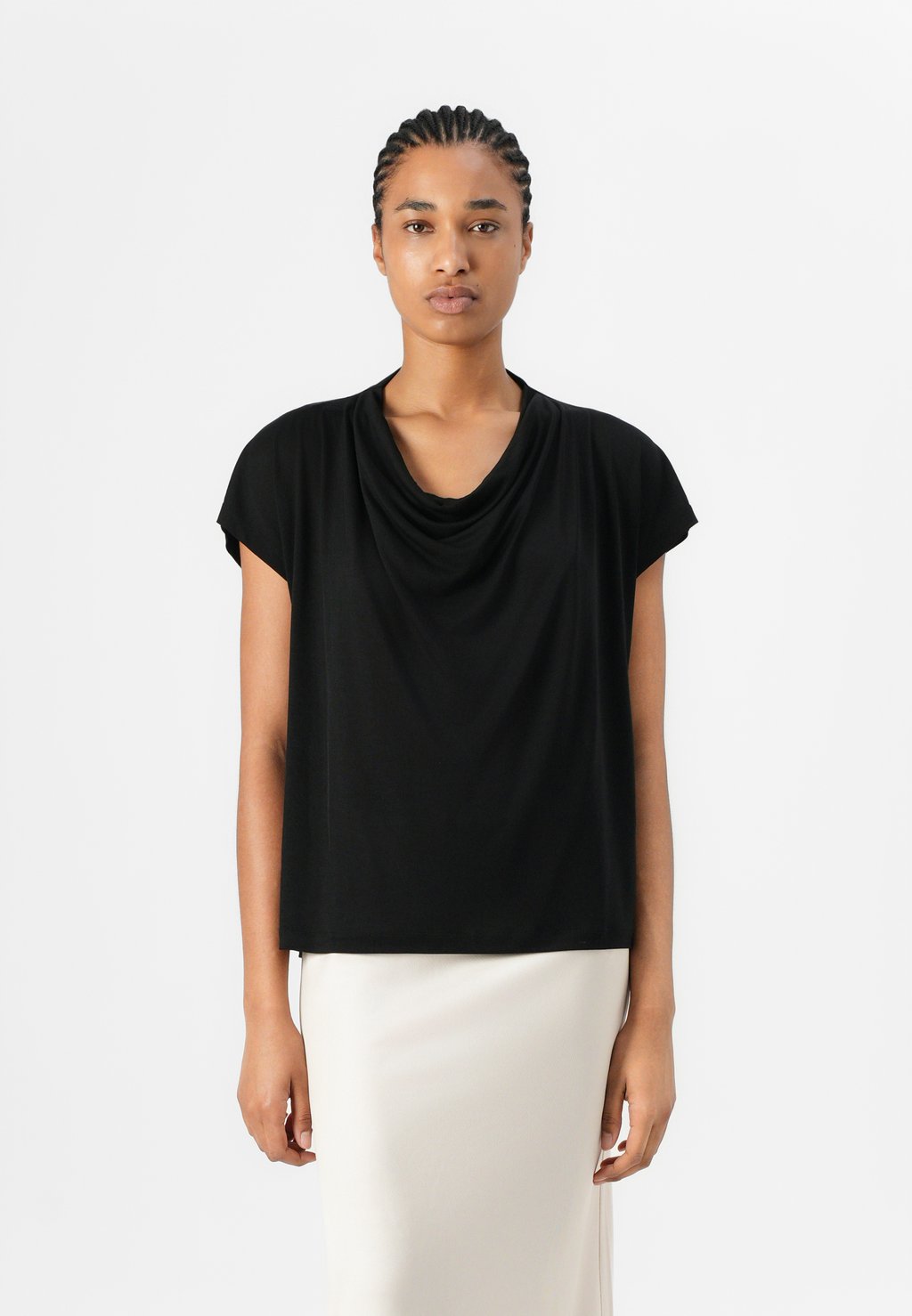 Топ KATKA GINNA Bruuns Bazaar, черный
Топ KATKA GINNA Bruuns Bazaar, черный