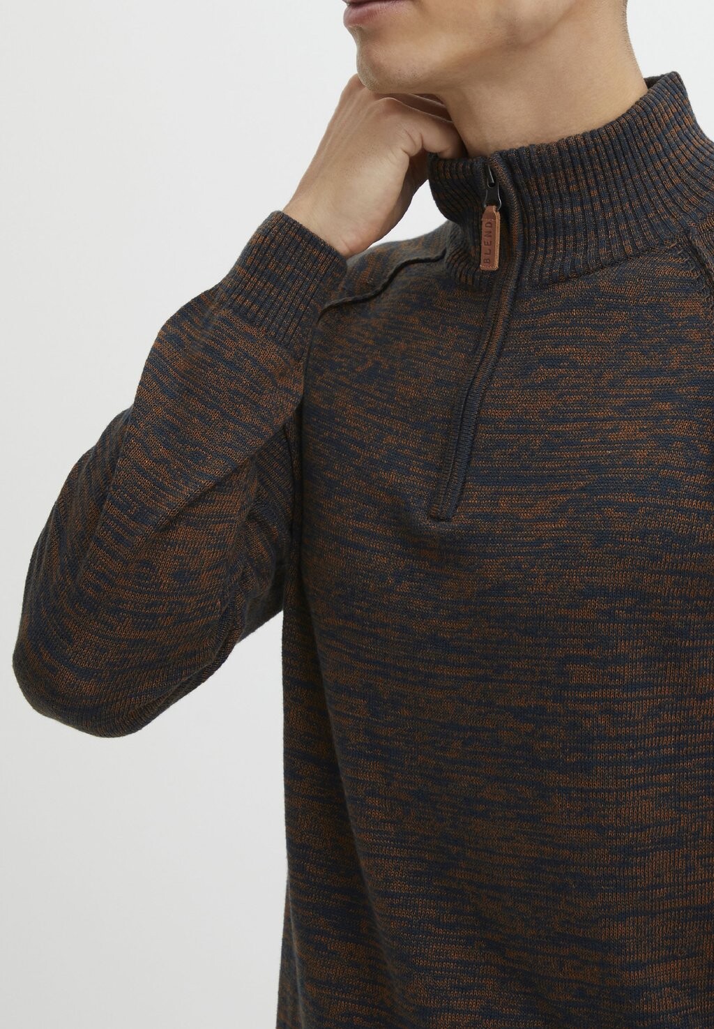 Джемпер BHDANOVAN Blend, оранжевый
Джемпер BHDANOVAN Blend, оранжевый