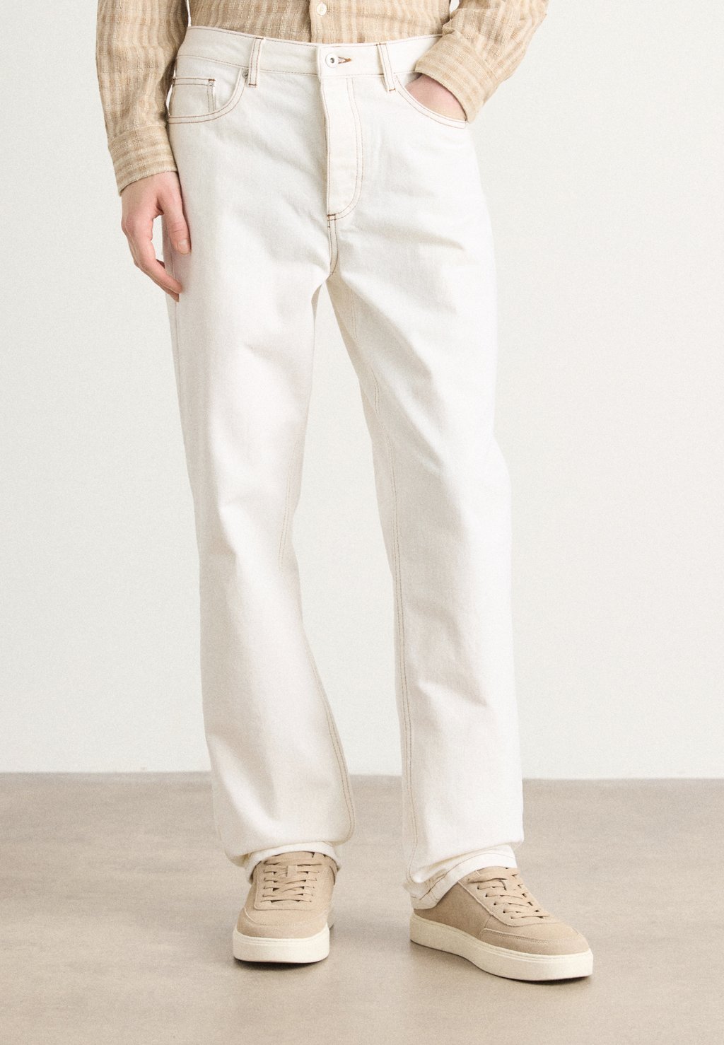 Джинсы прямого кроя SOIL COEN Mads Nørgaard, кремовый
Джинсы прямого кроя SOIL COEN Mads Nørgaard, кремовый