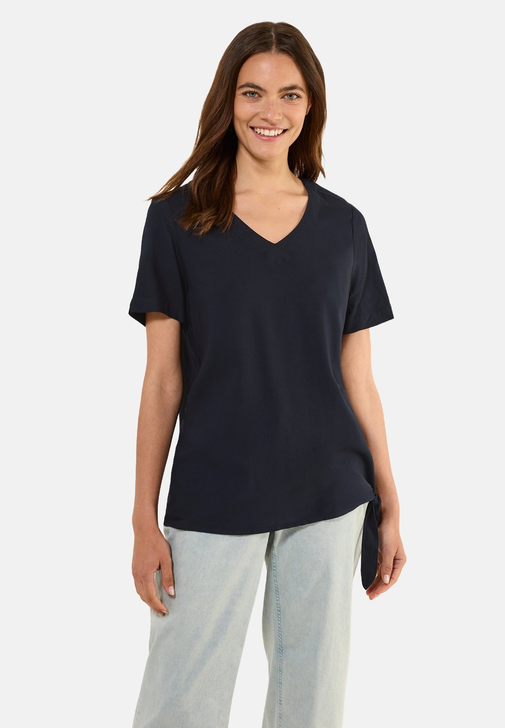 Блуза MIT KNOTEN Cecil, синий
Блуза MIT KNOTEN Cecil, синий