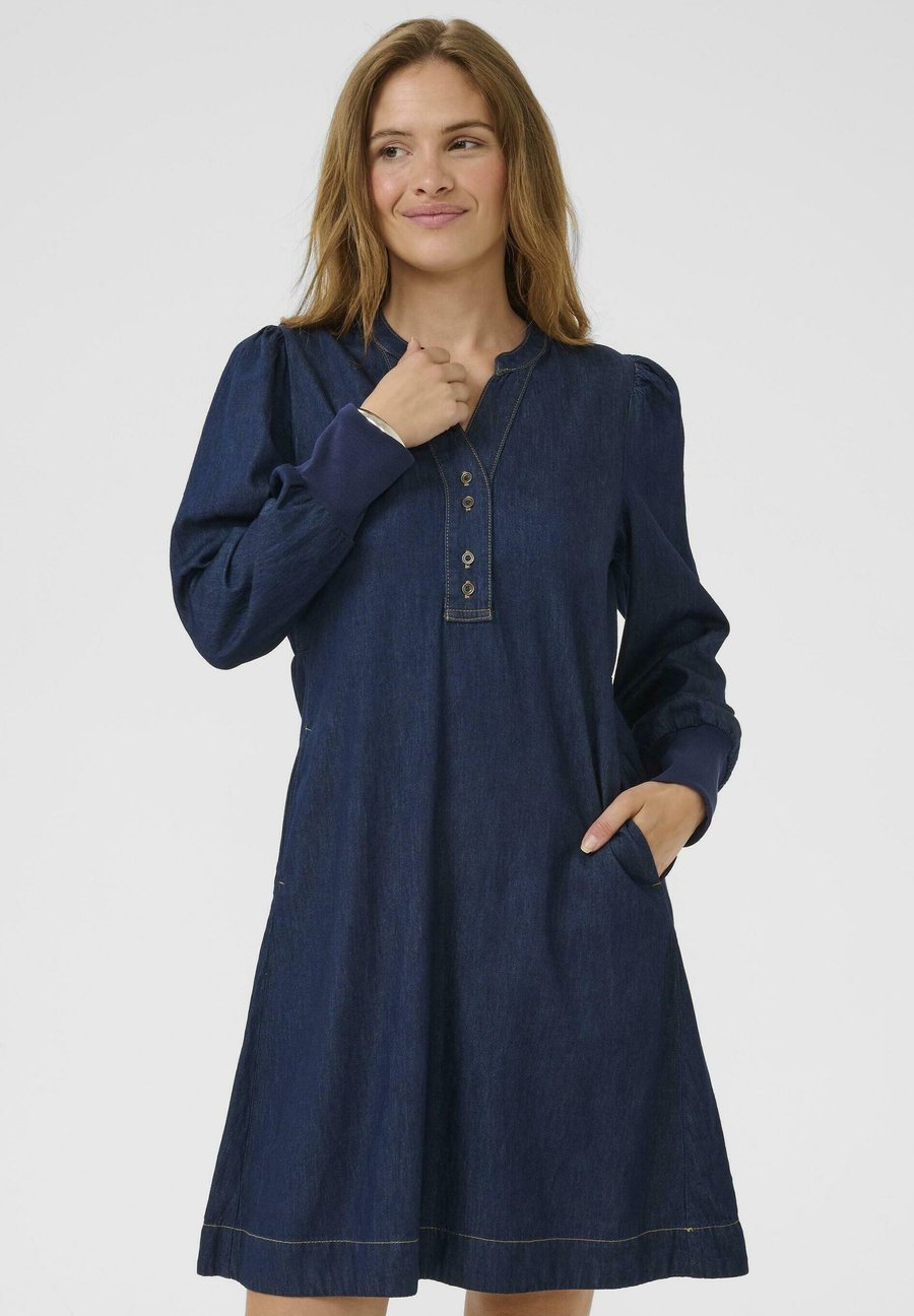 Платье Culture CUHILKA ARPA SHORT, Rinse Wash/Dark-Blue Denim
Платье Culture CUHILKA ARPA SHORT, Rinse Wash/Dark-Blue Denim