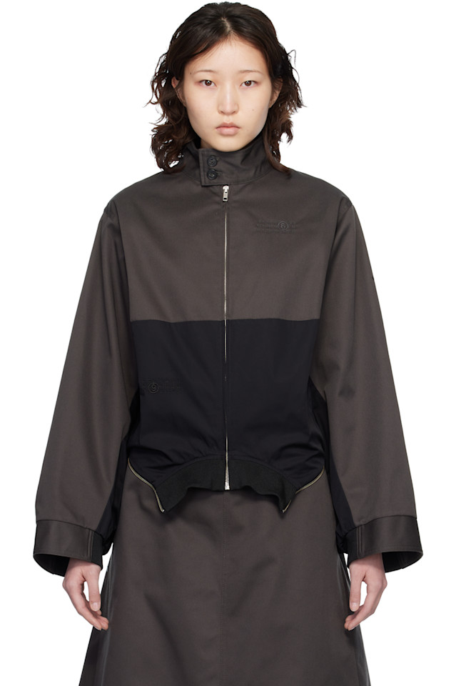 Mm6 Maison Margiela Черная двухцветная куртка на молнии с зеркальными вставками
Mm6 Maison Margiela Черная двухцветная куртка на молнии с зеркальными вставками