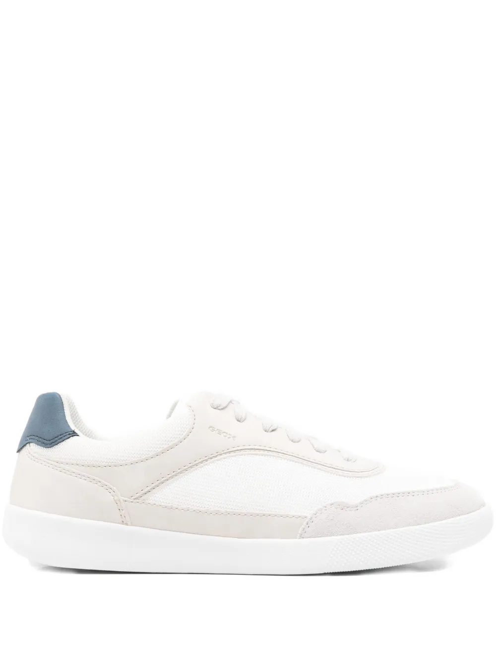 Кроссовки на шнуровке Geox, белый
Кроссовки на шнуровке Geox, белый